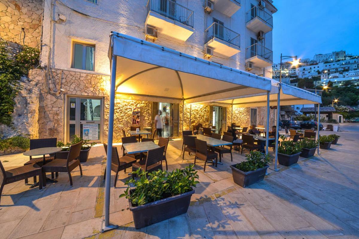 بيسْكيتْشّي B&B Al Molo المظهر الخارجي الصورة