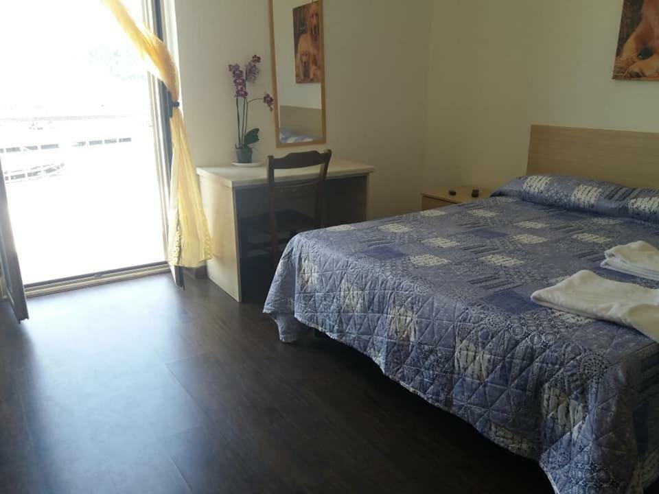 بيسْكيتْشّي B&B Al Molo المظهر الخارجي الصورة